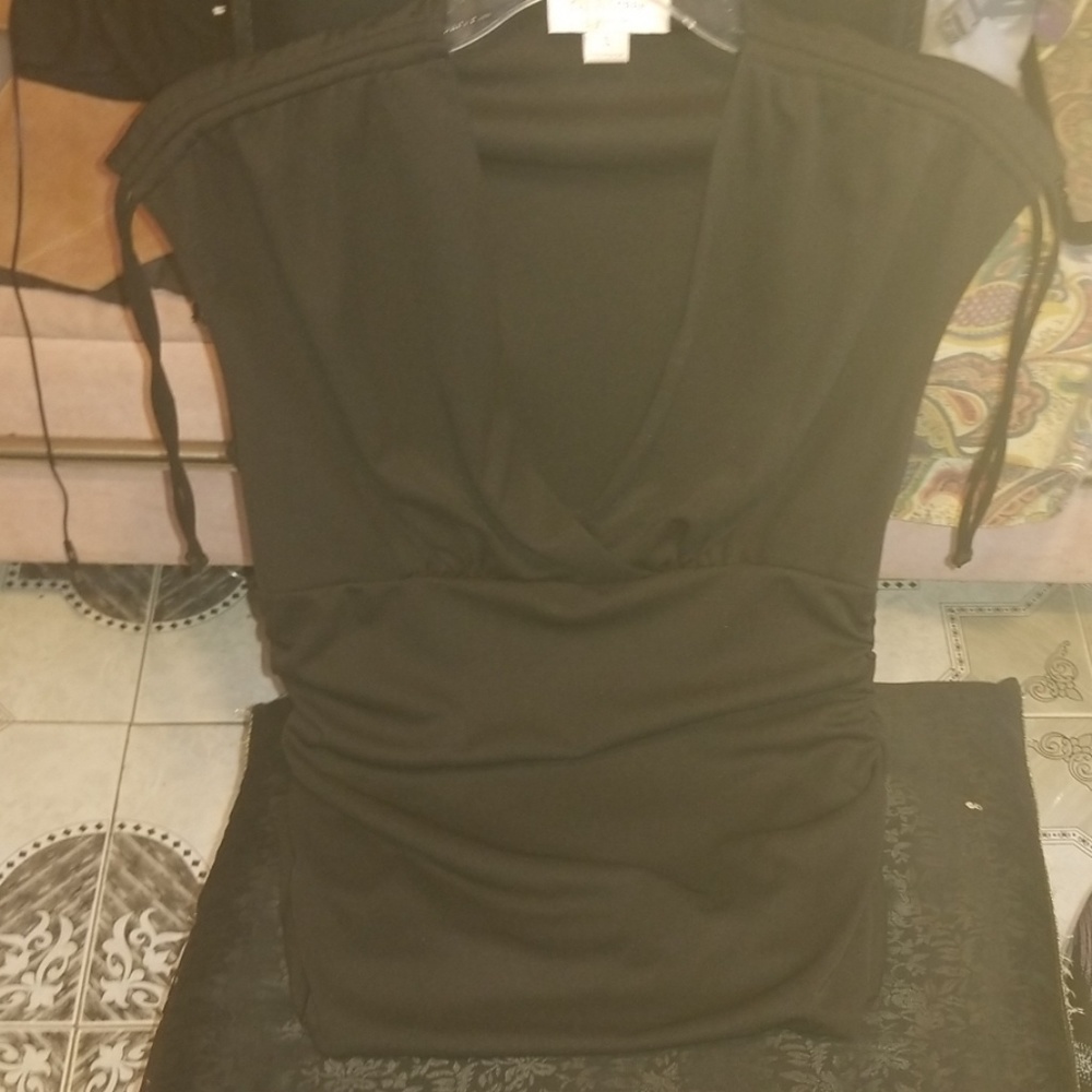 Gorgeous David Loren Collection Ruched Blouse S